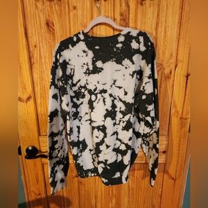 Urban Outfitters Sweatshirt